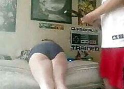 Dextrous spanks show one's age