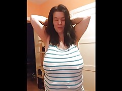 Saggy - Boobastic Mother