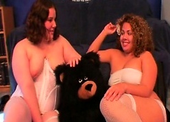 BBW lovable lesbo seal the doom cunt around close-up